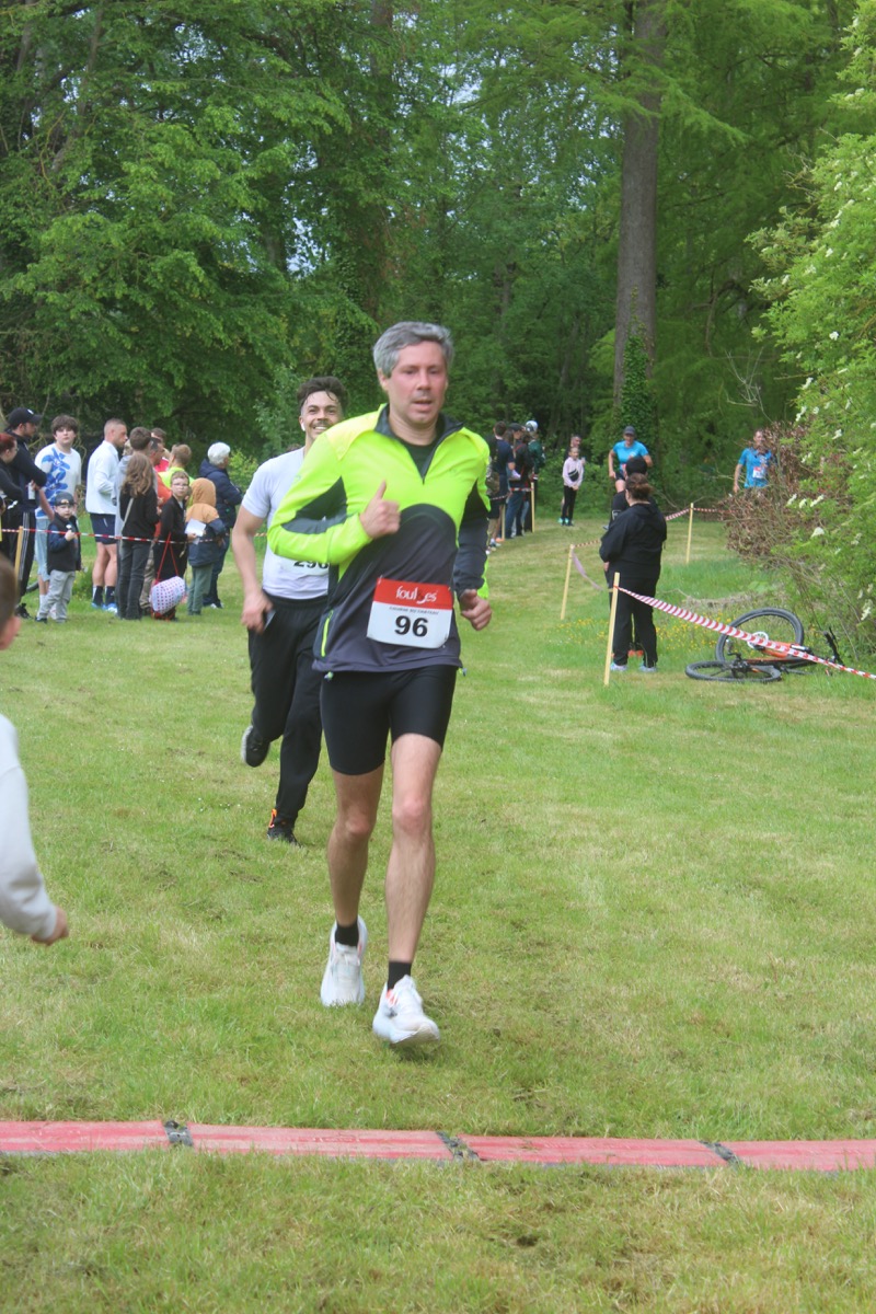 2026_LaCourseDuChateau_Arrivee_112