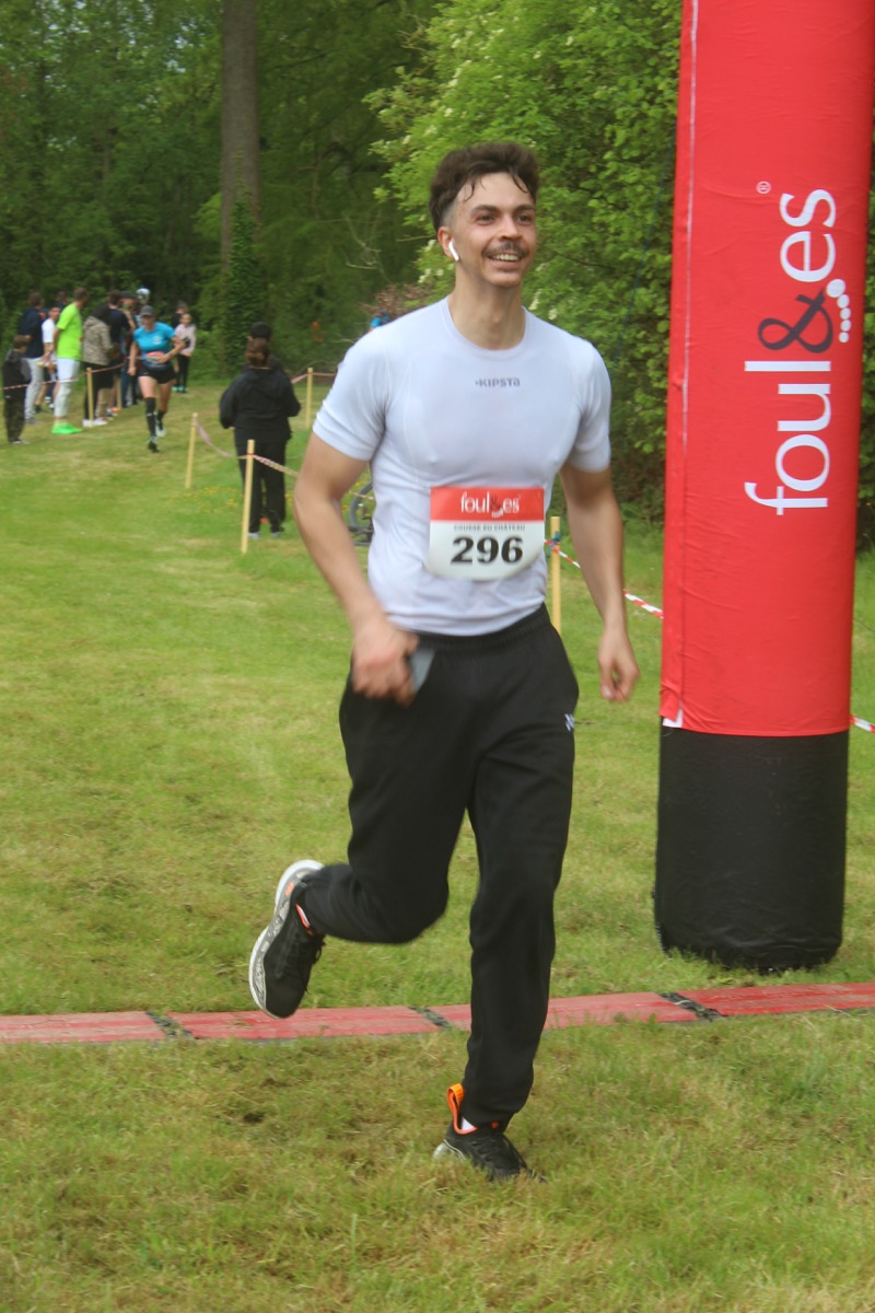 2026_LaCourseDuChateau_Arrivee_113