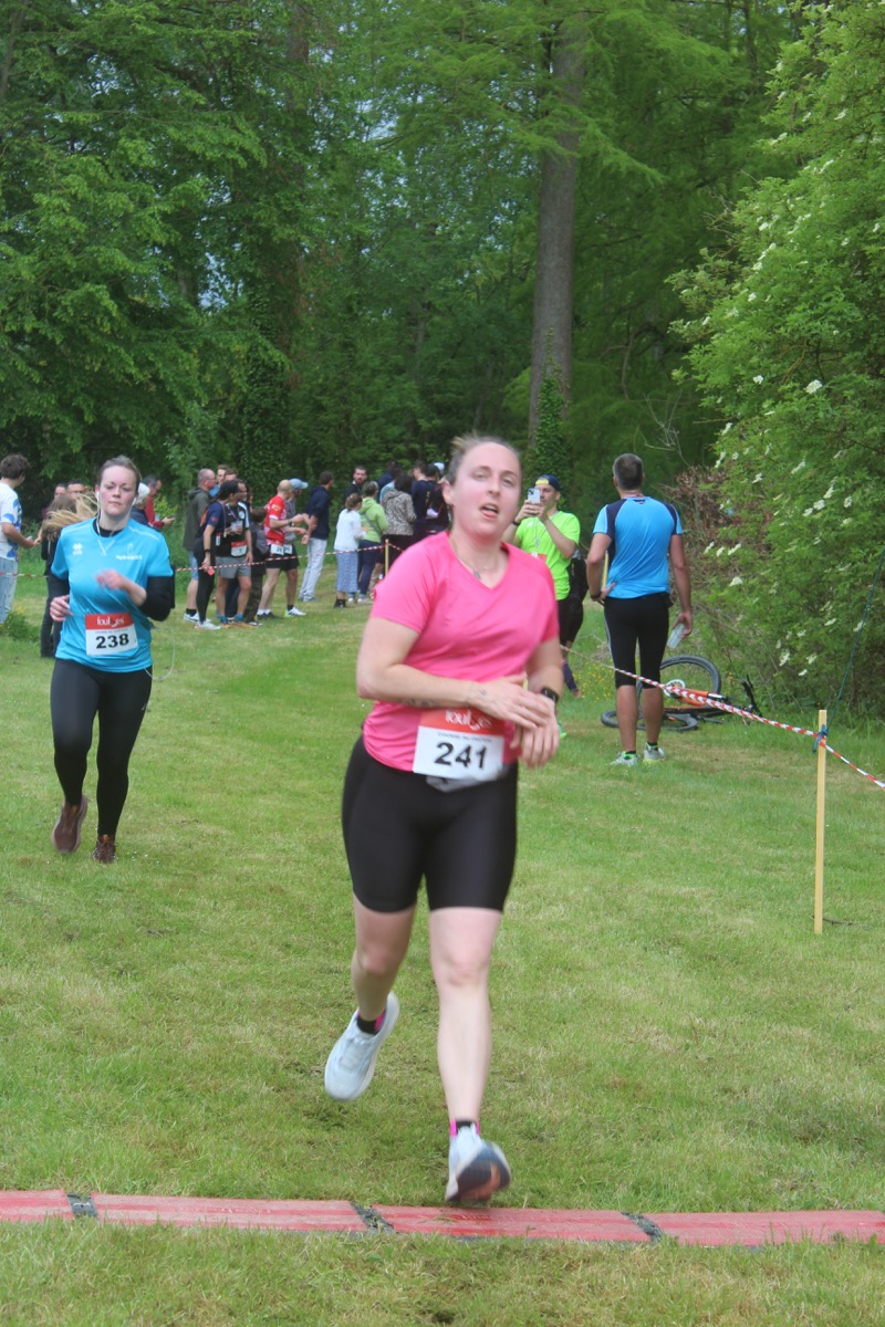 2026_LaCourseDuChateau_Arrivee_151