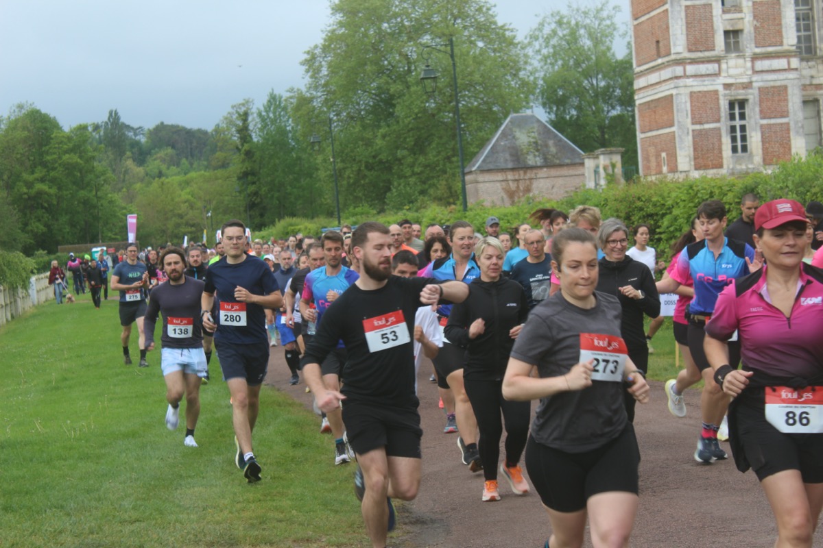 2026_LaCourseDuChateau_Depart_026