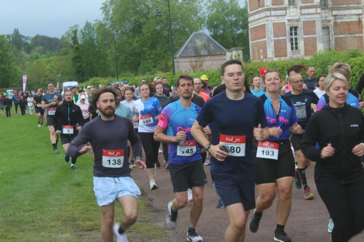 2026_LaCourseDuChateau_Depart_027