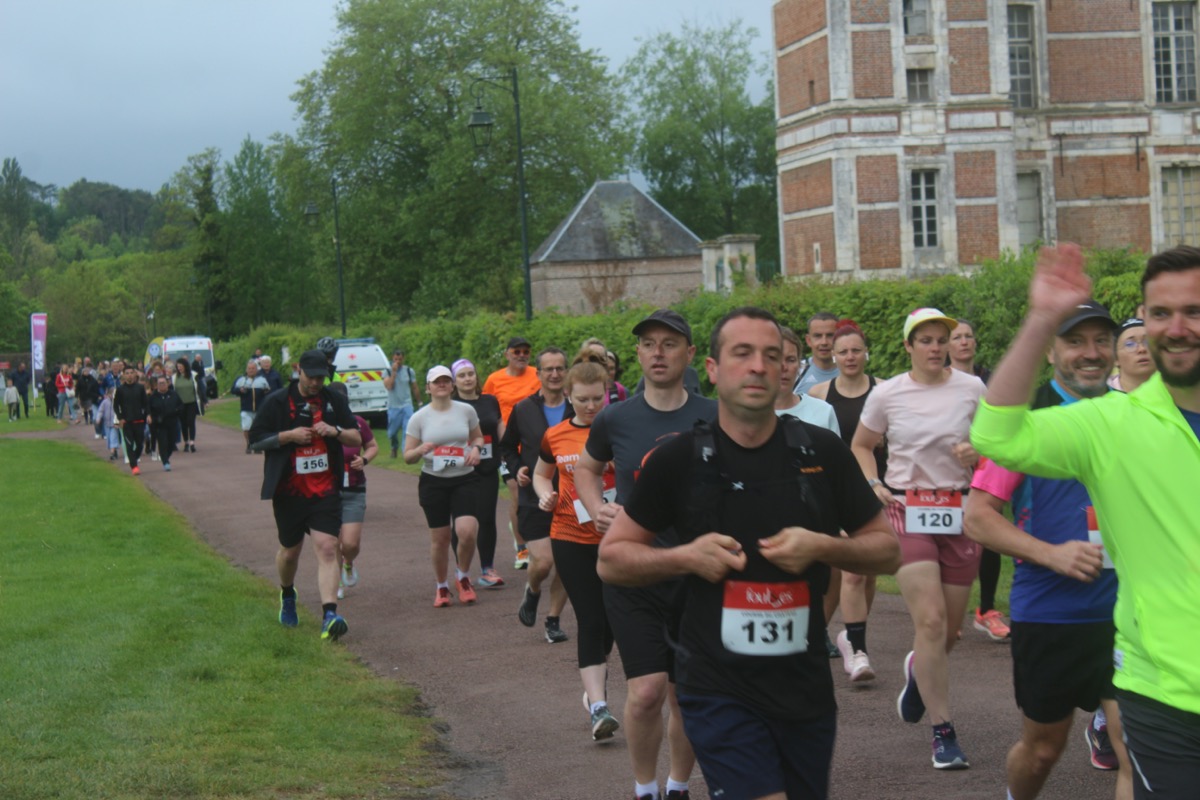 2026_LaCourseDuChateau_Depart_034