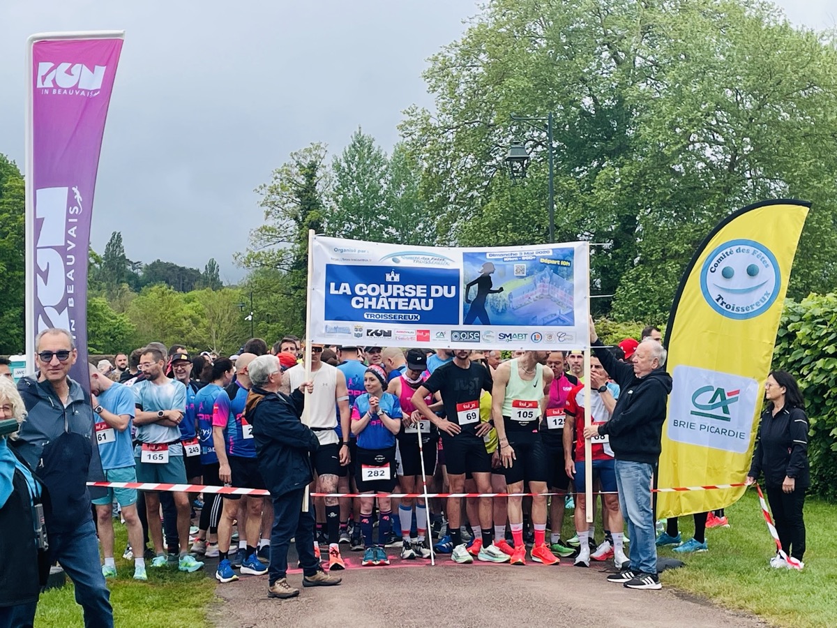 2026_LaCourseDuChateau_Depart_038