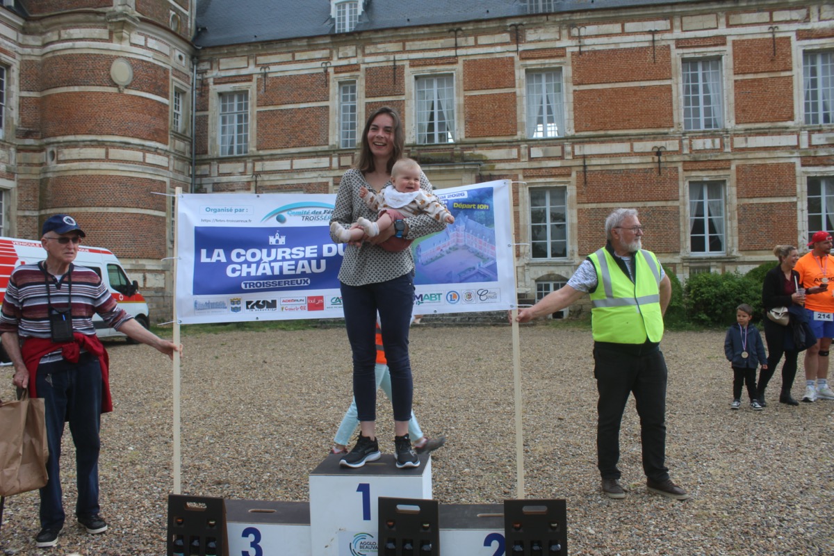 2026_LaCourseDuChateau_Podium_001