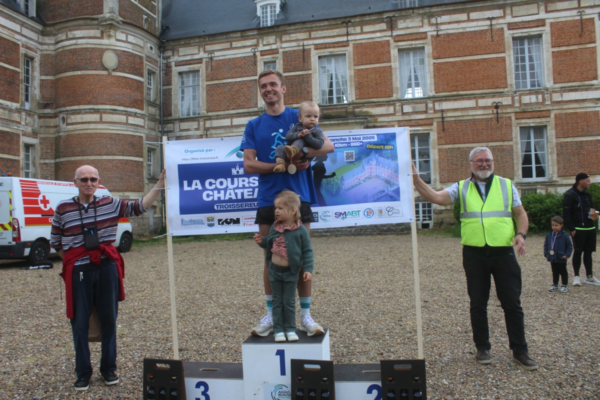 2026_LaCourseDuChateau_Podium_004