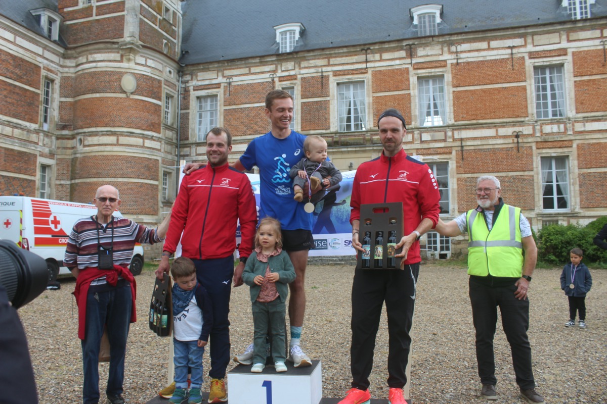 2026_LaCourseDuChateau_Podium_005